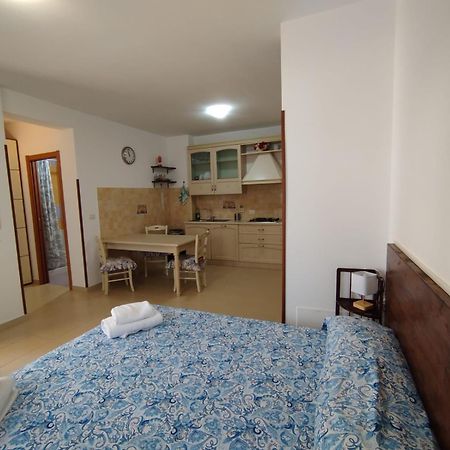 Ferienwohnung Gala Mini Fiumicino Exterior foto