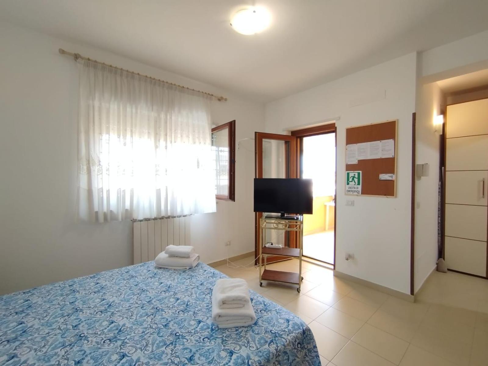 Ferienwohnung Gala Mini Fiumicino Exterior foto