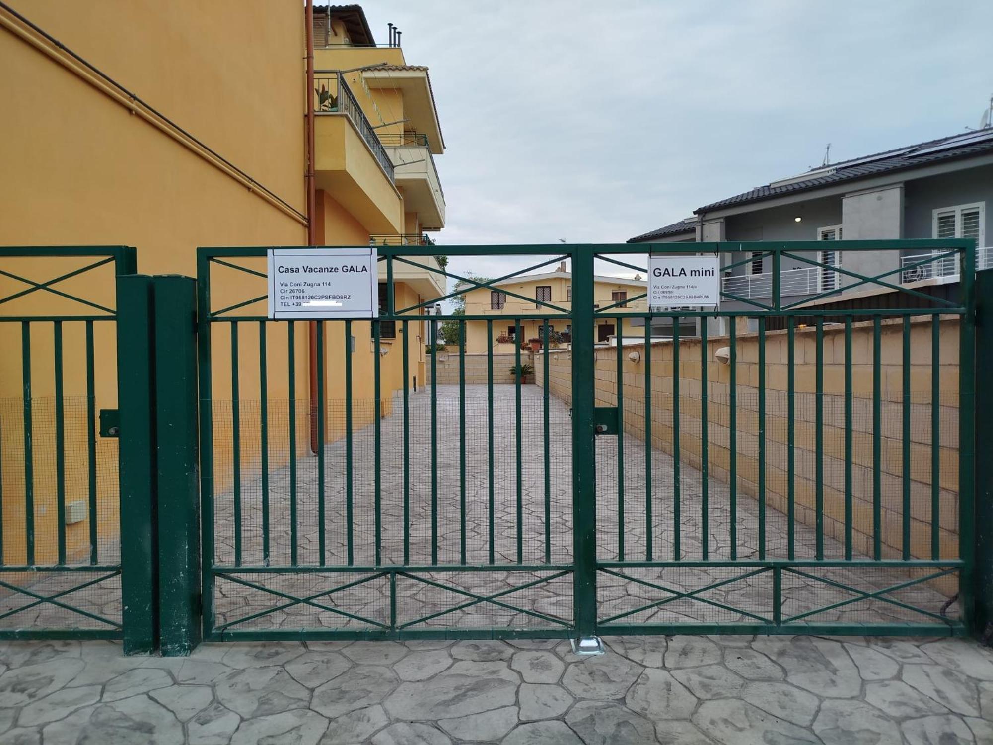 Ferienwohnung Gala Mini Fiumicino Exterior foto